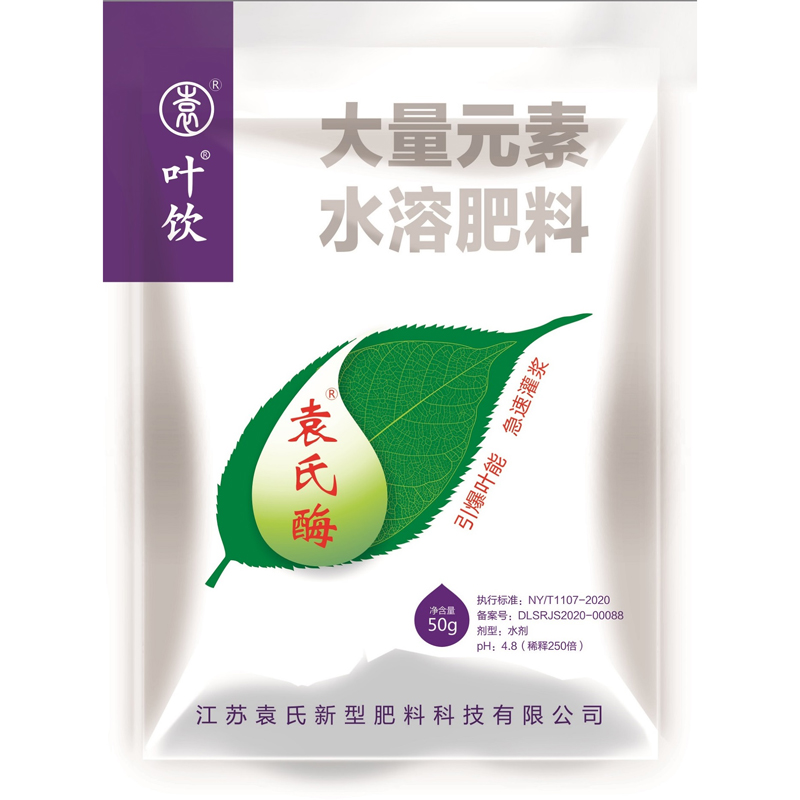 �~�